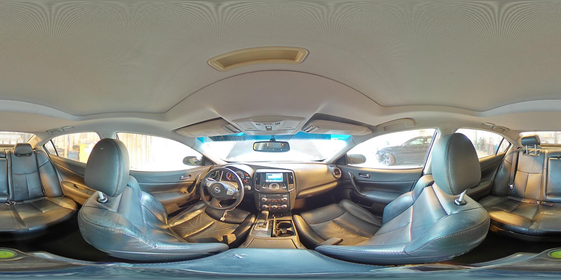 2014 NISSAN Maxima