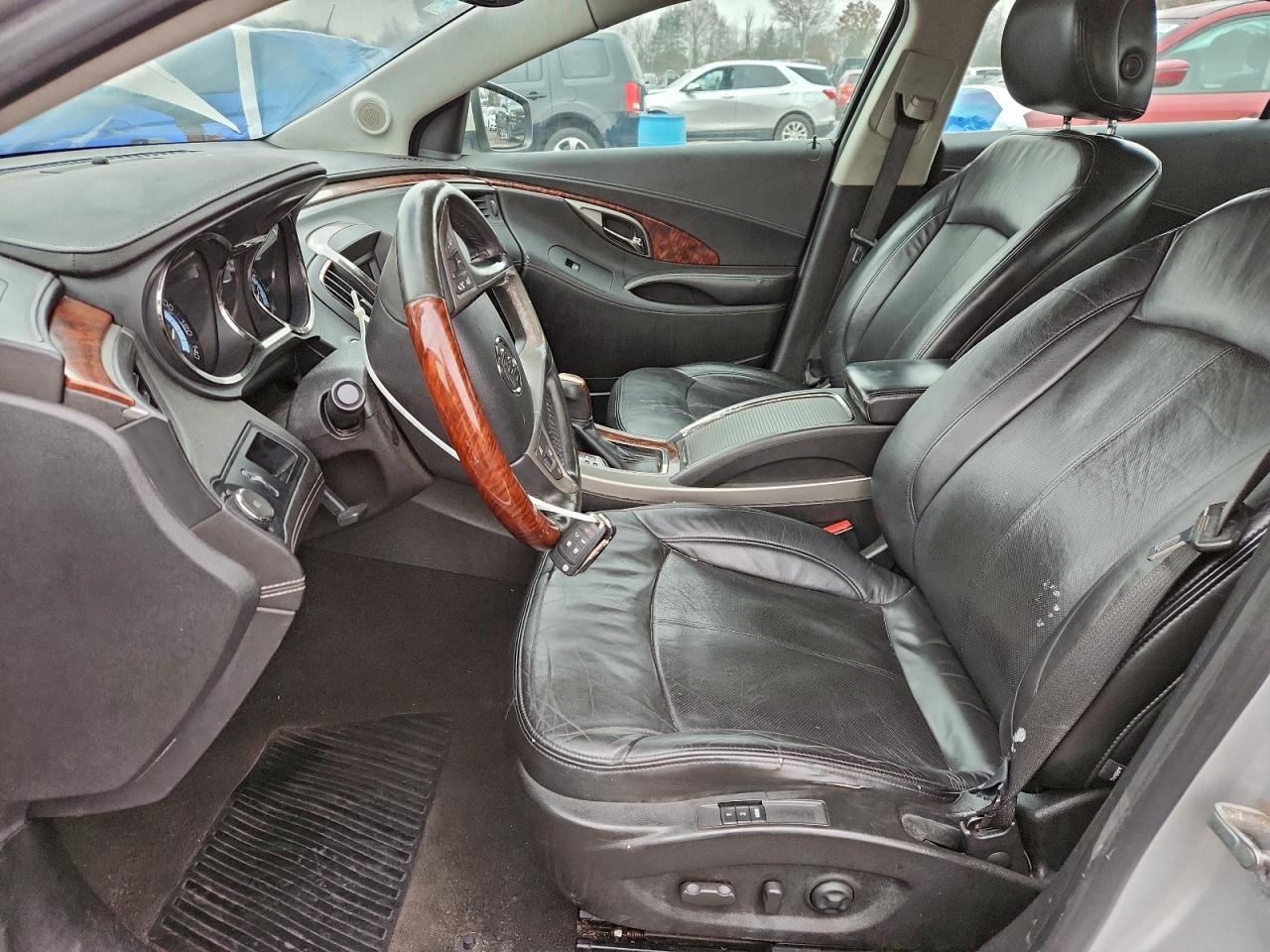 2010 BUICK LACROSSE