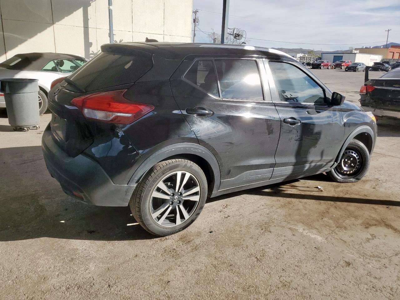 2018 NISSAN KICKS