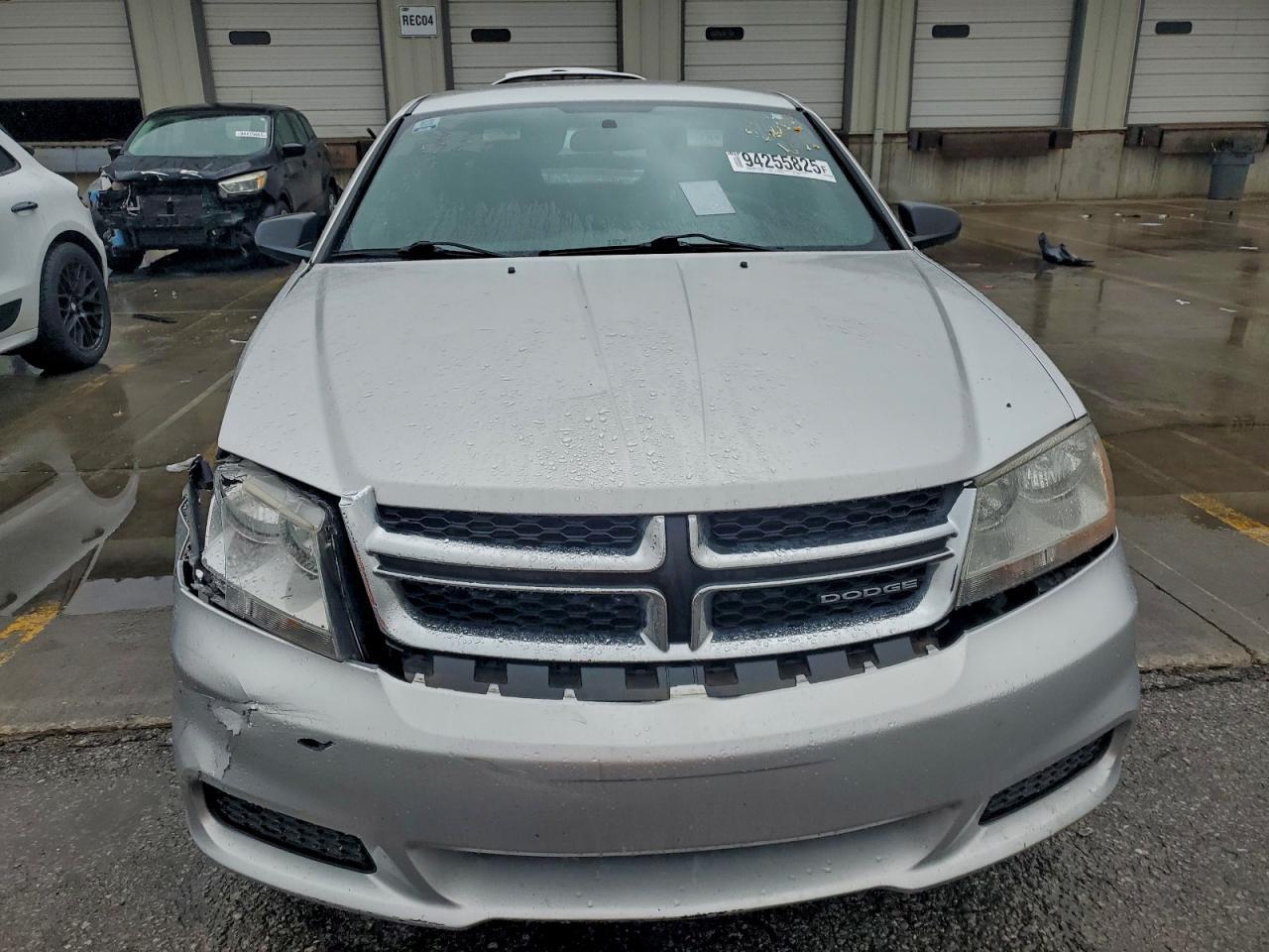 2011 DODGE Avenger