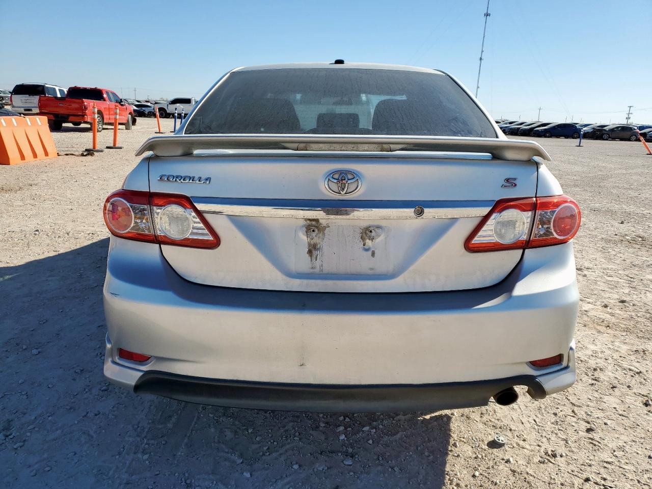 2011 TOYOTA COROLLA