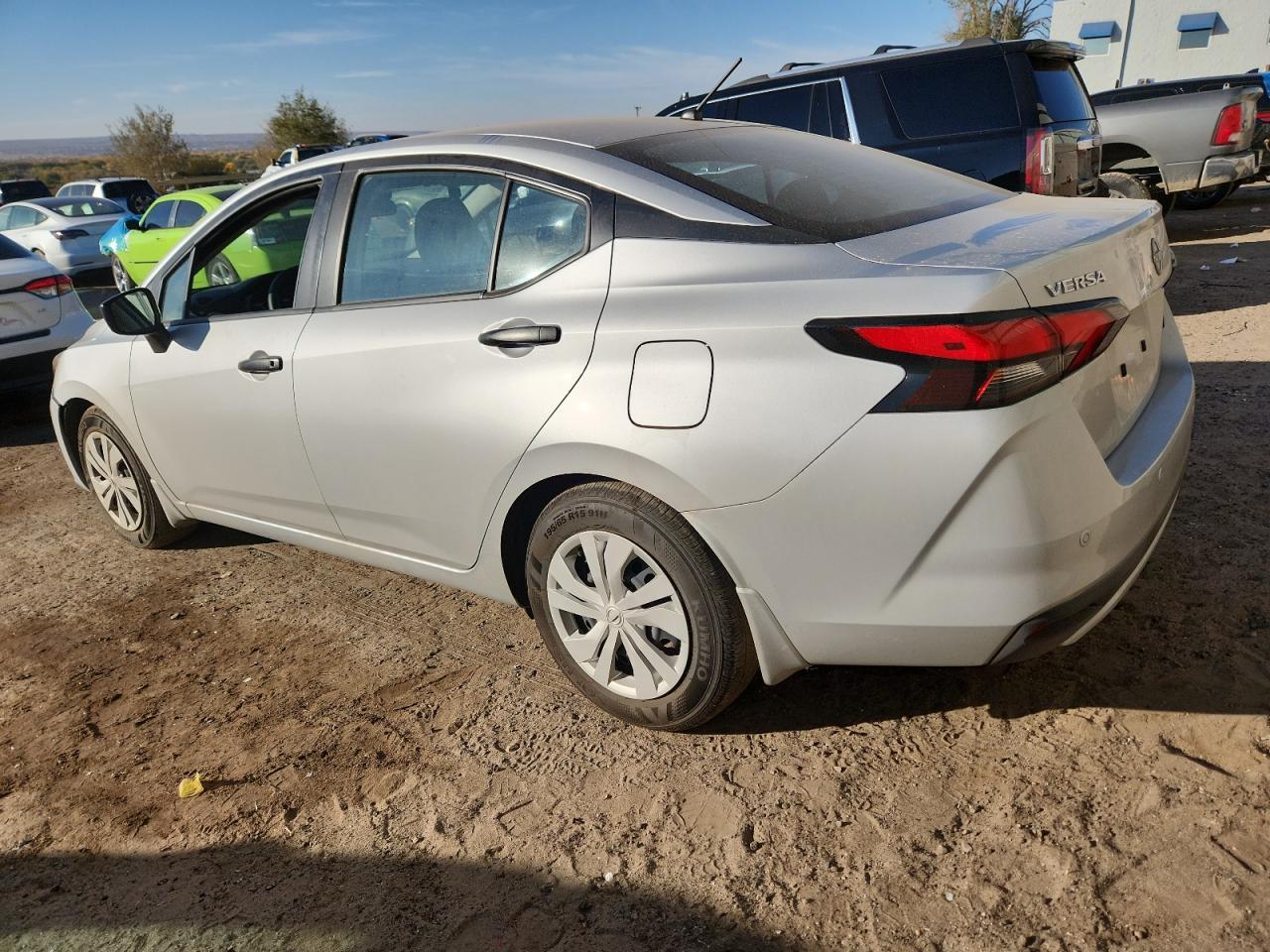 2025 NISSAN VERSA
