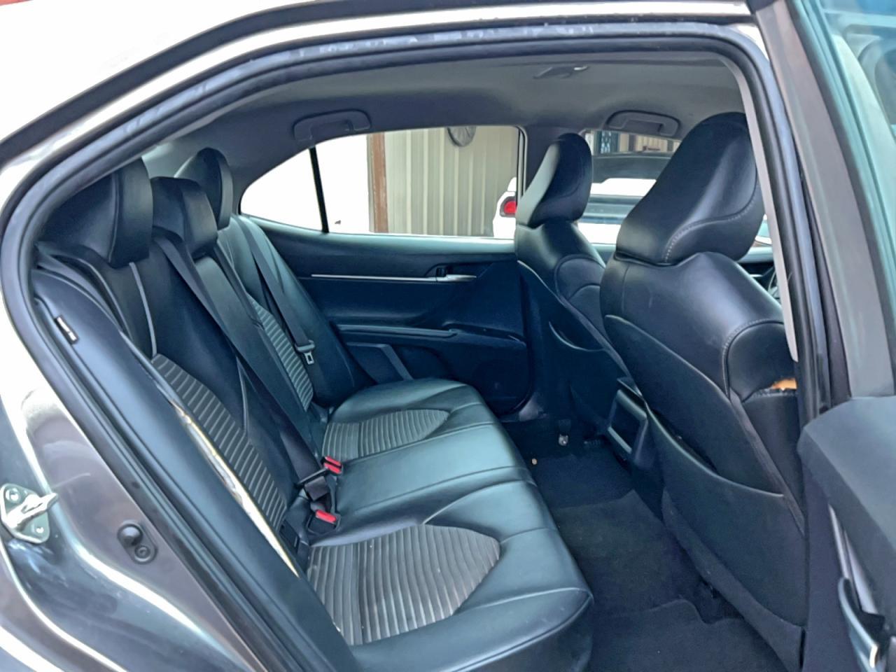 2019 TOYOTA CAMRY