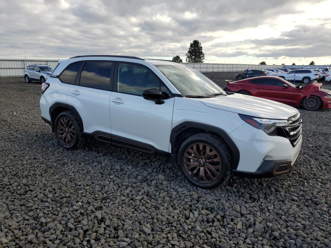 2025 SUBARU FORESTER