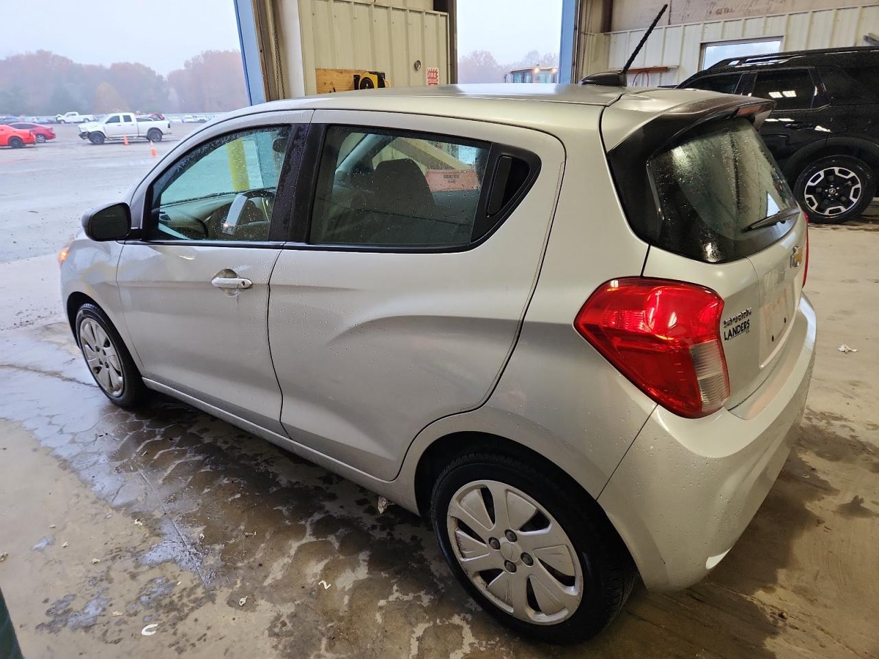 2017 CHEVROLET Spark