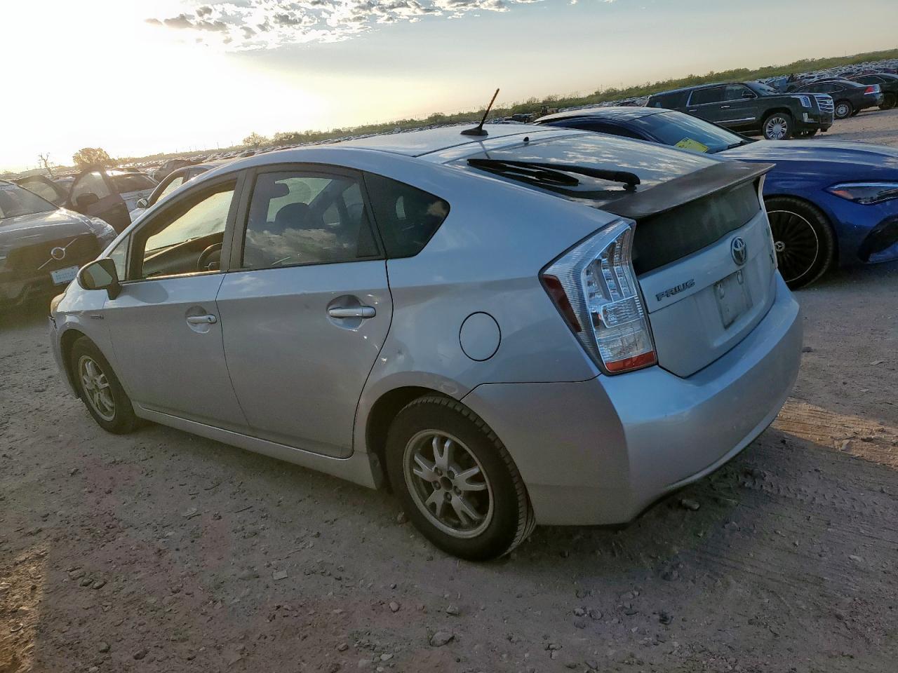 2010 TOYOTA PRIUS