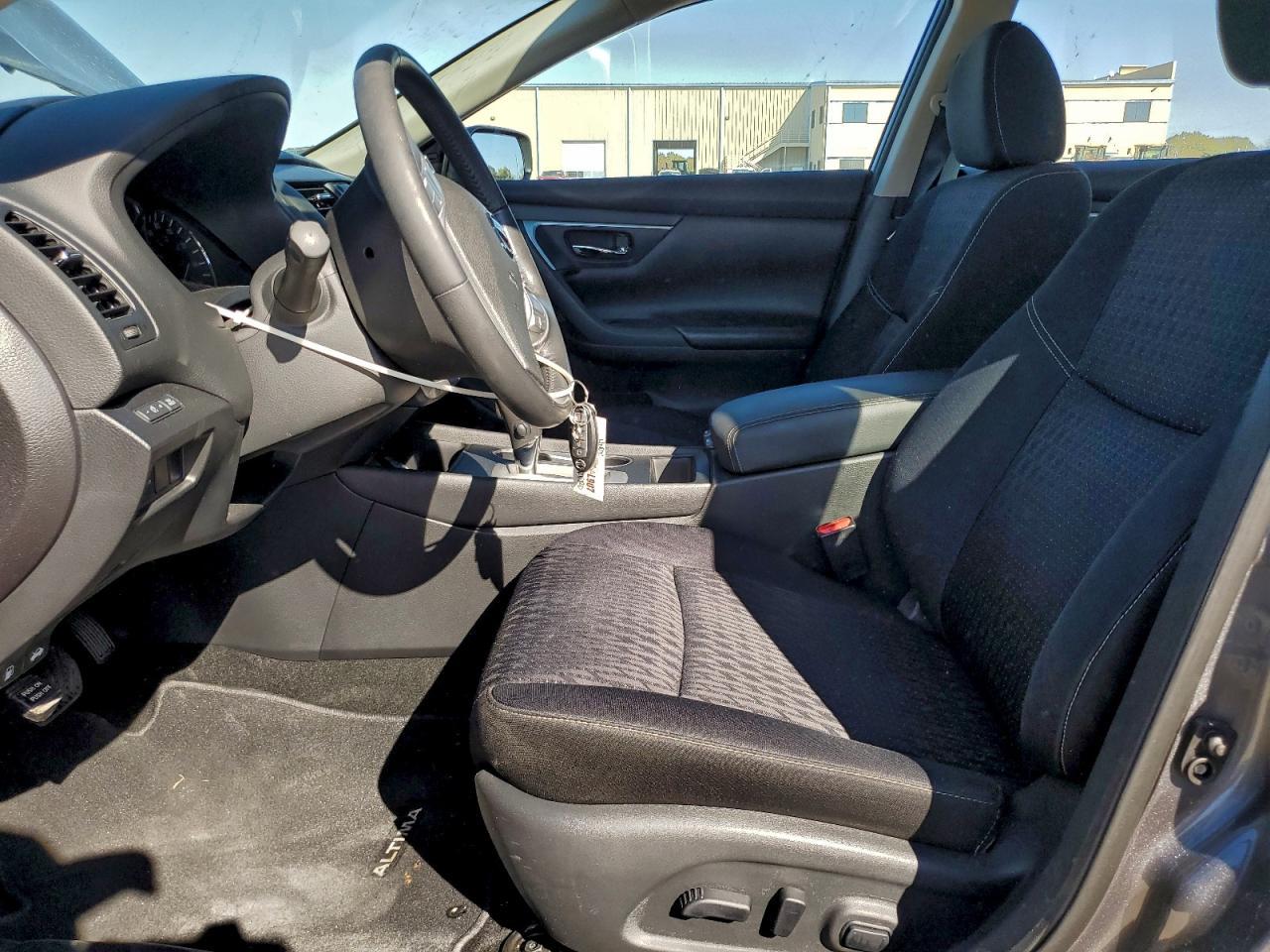 2017 NISSAN ALTIMA