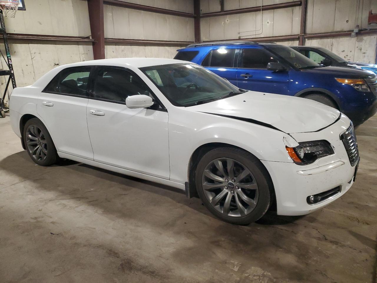 2014 CHRYSLER 300