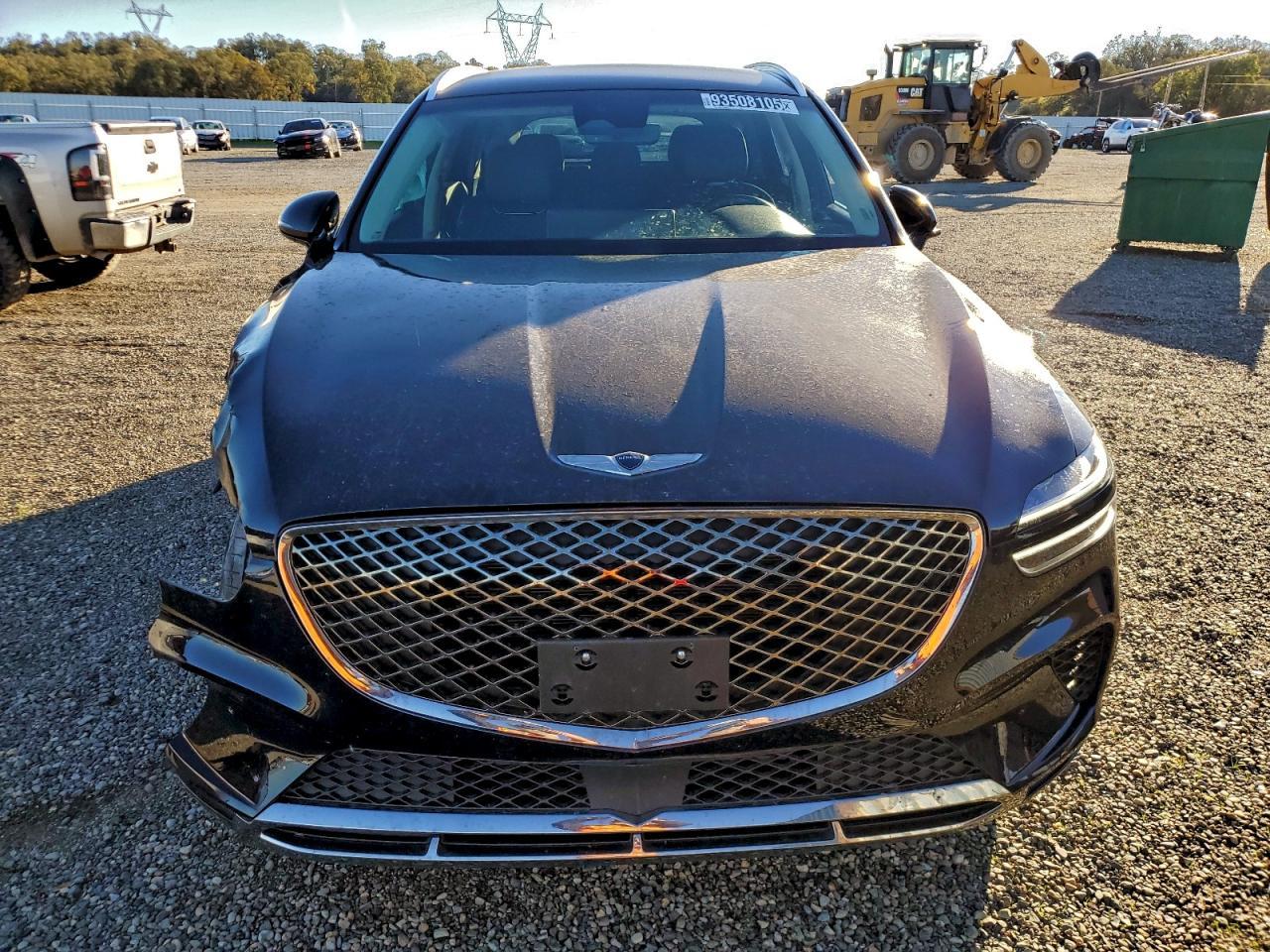 2025 GENESIS GV70