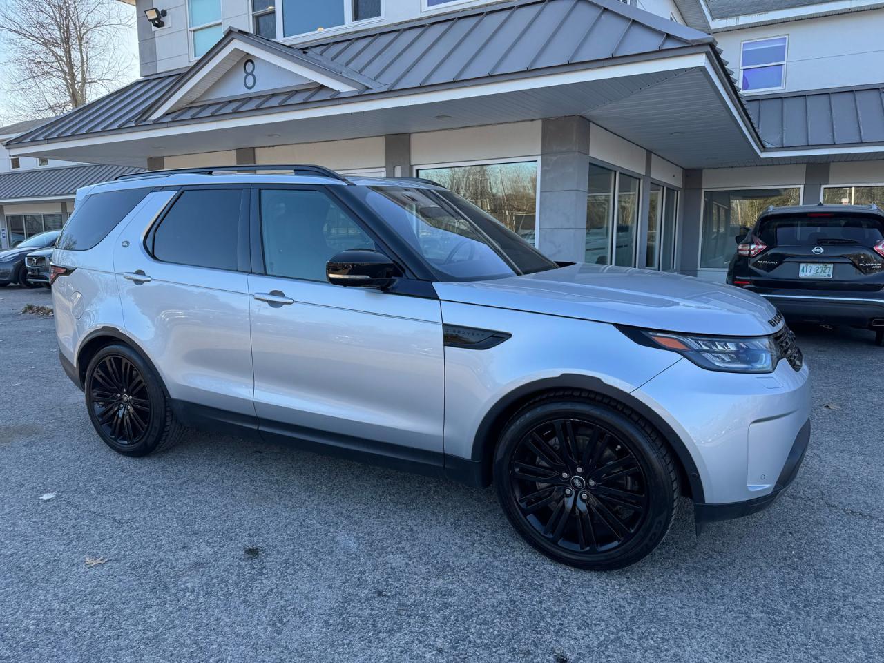 2018 LAND ROVER Discovery