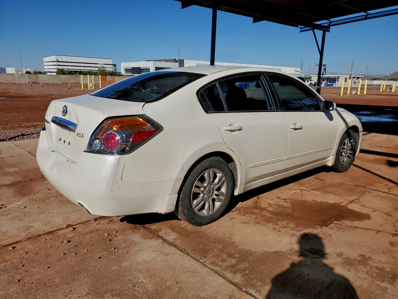 2010 NISSAN ALTIMA