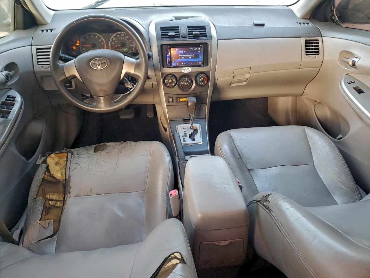 2010 TOYOTA COROLLA