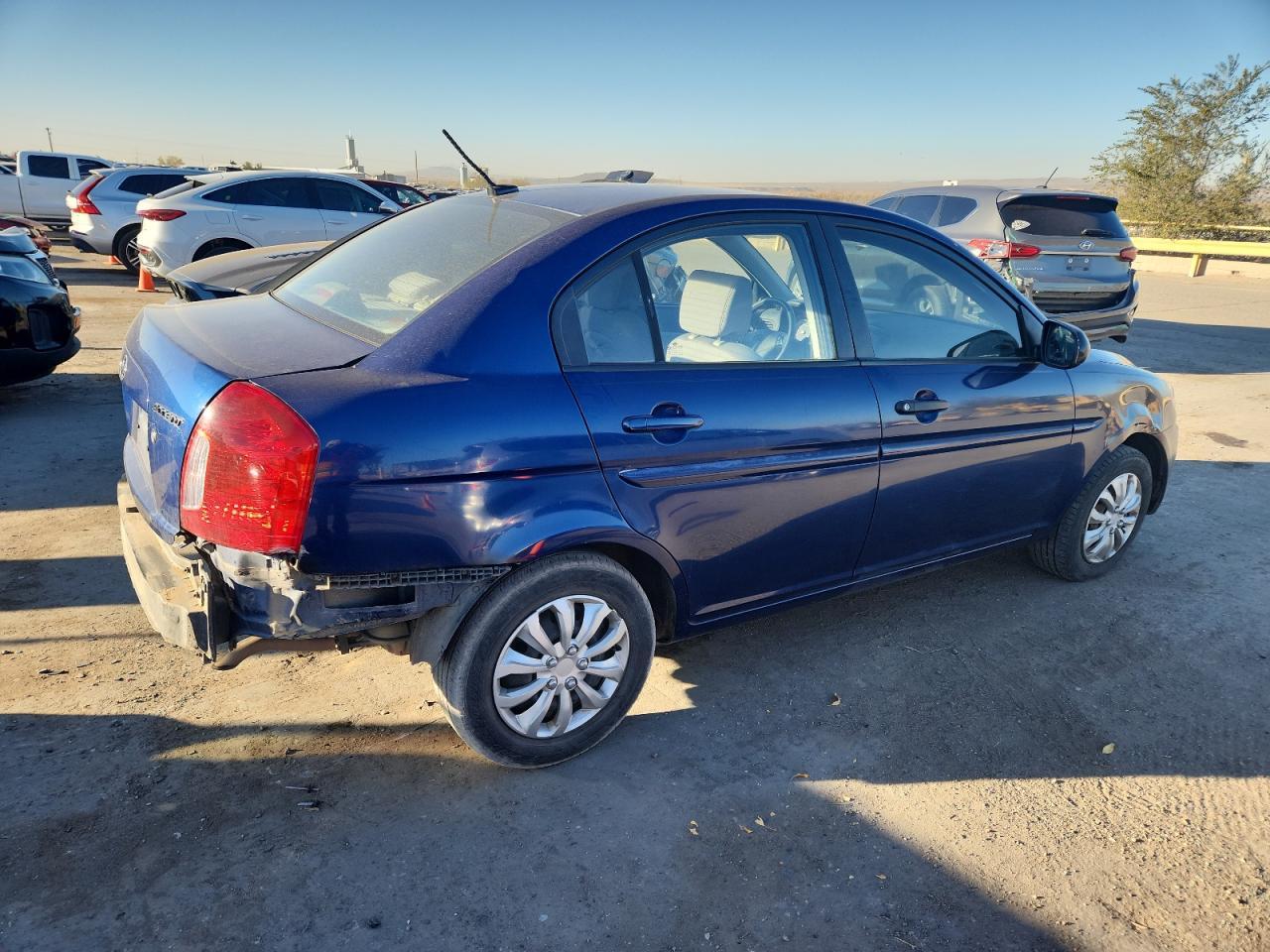 2010 HYUNDAI ACCENT