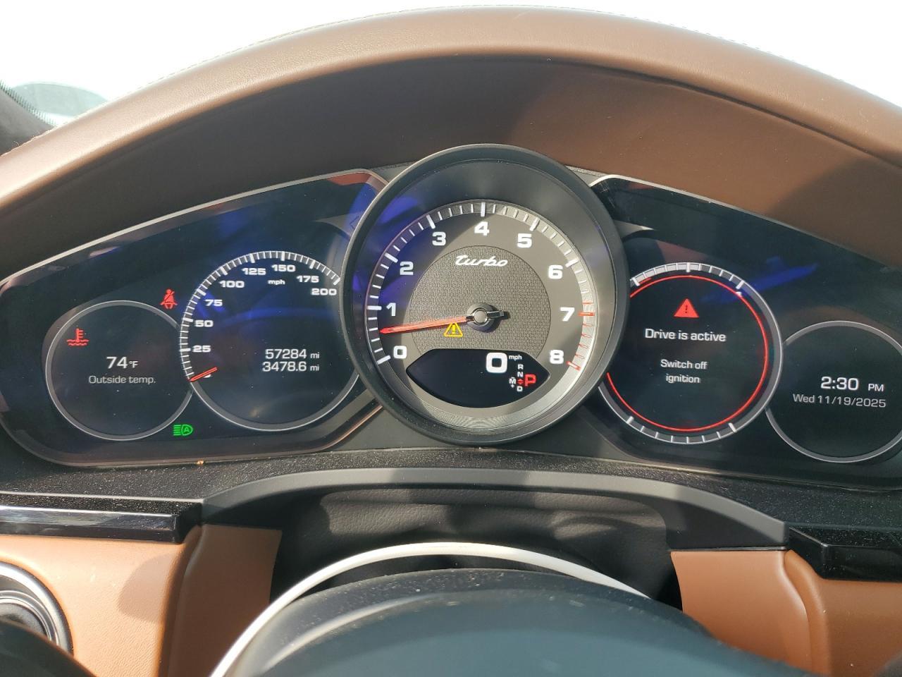 2020 PORSCHE CAYENNE