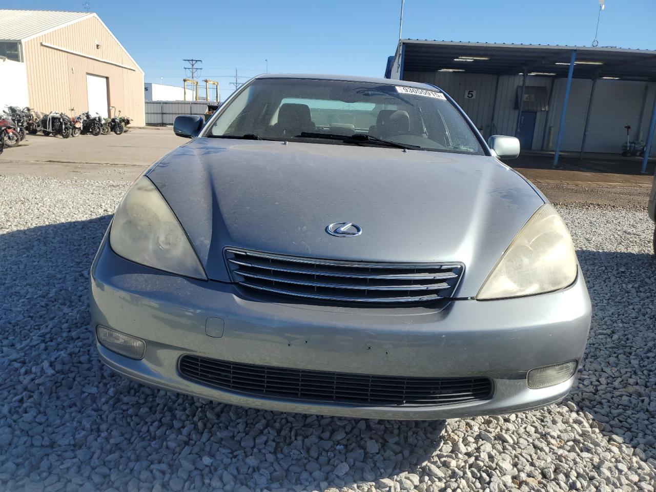 2004 LEXUS ES 330