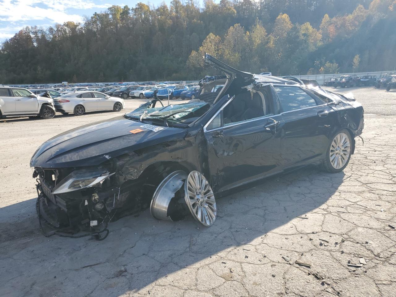 2013 LINCOLN MKZ