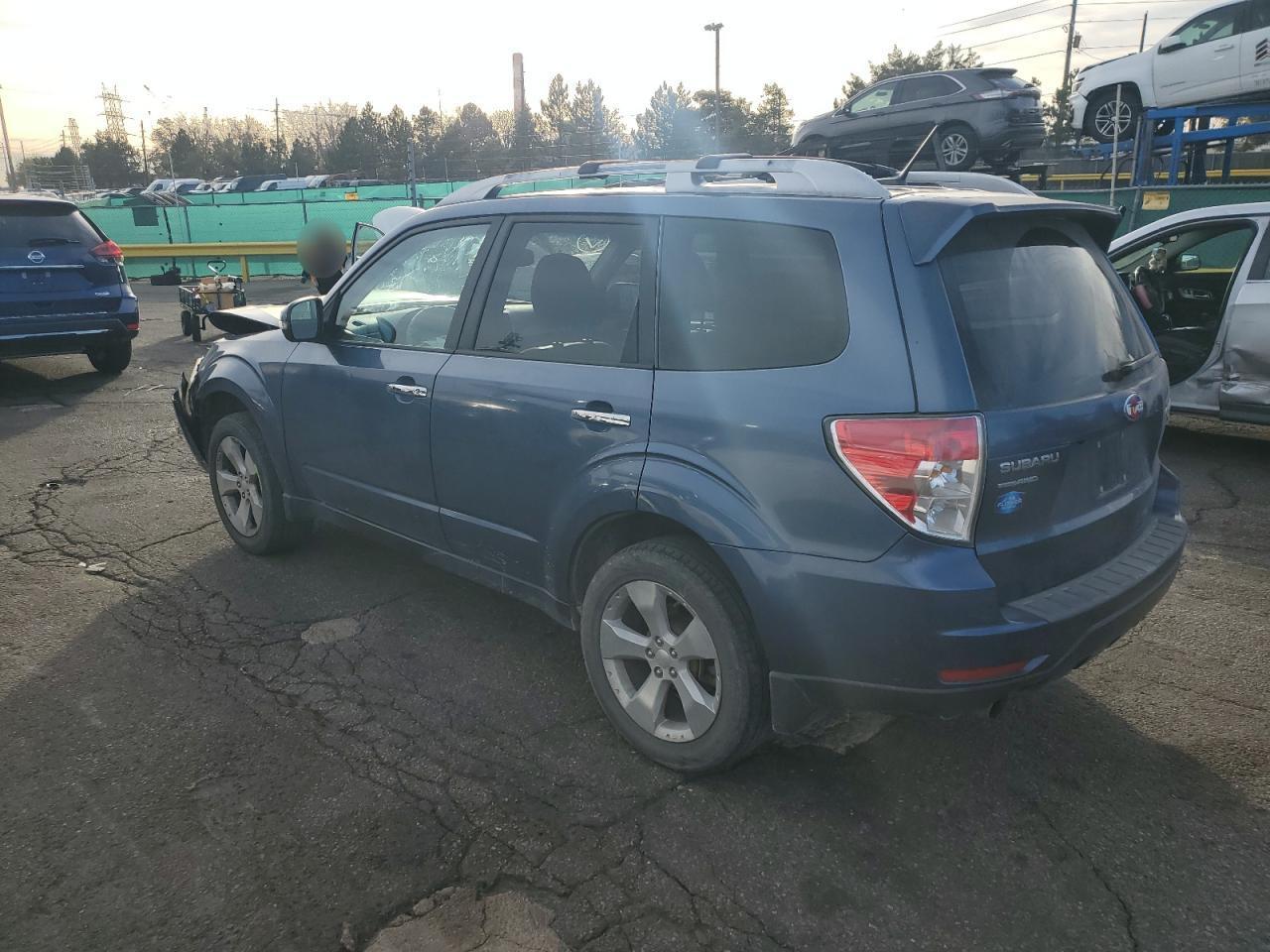 2011 SUBARU FORESTER