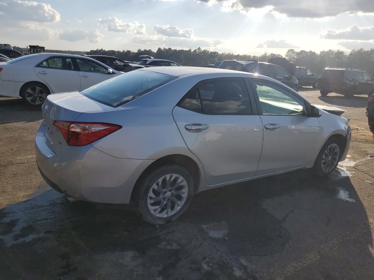 2019 TOYOTA COROLLA
