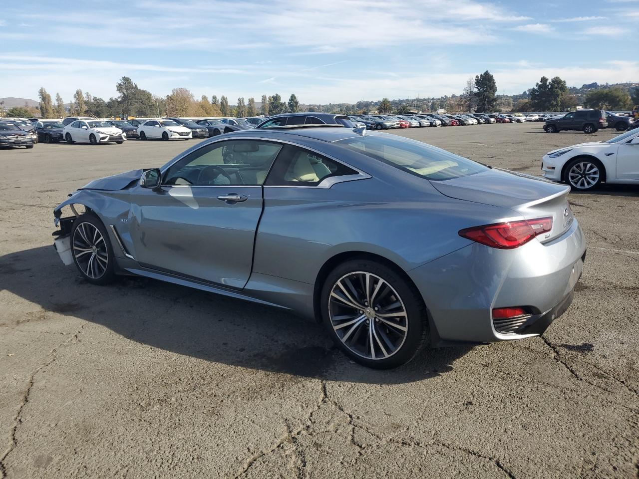 2017 INFINITI Q60