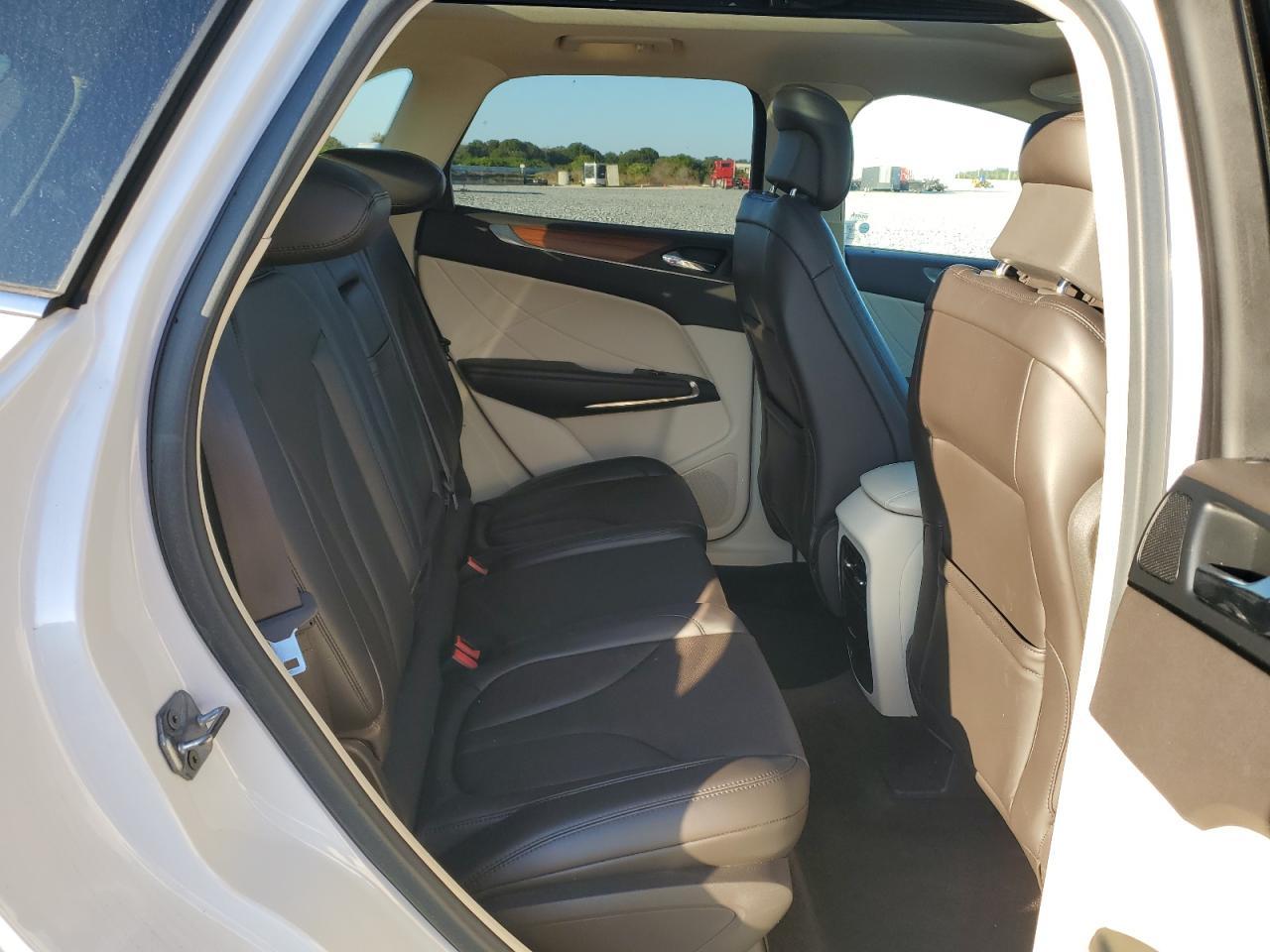 2016 LINCOLN MKC