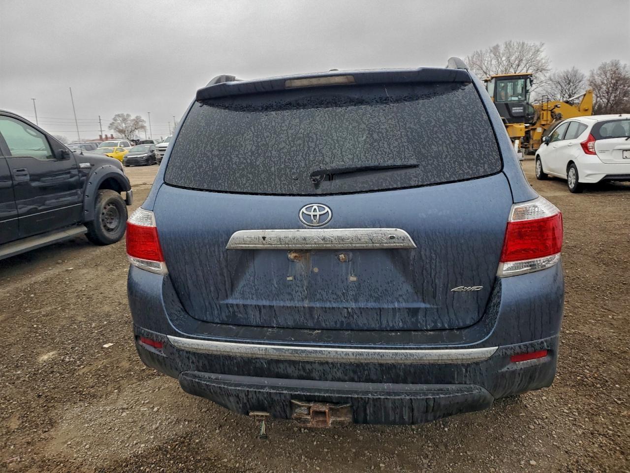 2013 TOYOTA HIGHLANDER