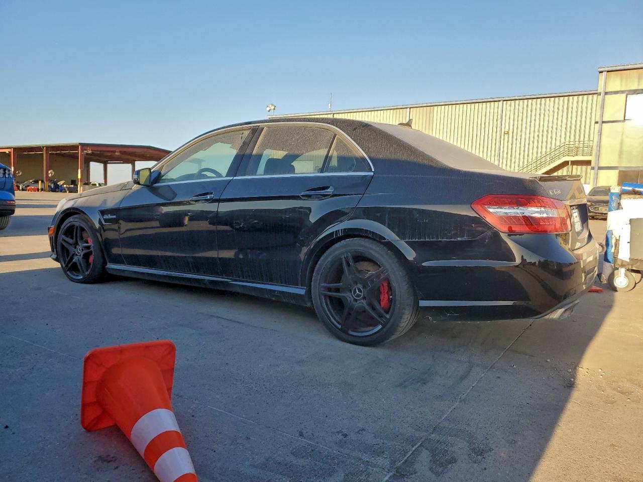 2010 MERCEDES-BENZ E-Class