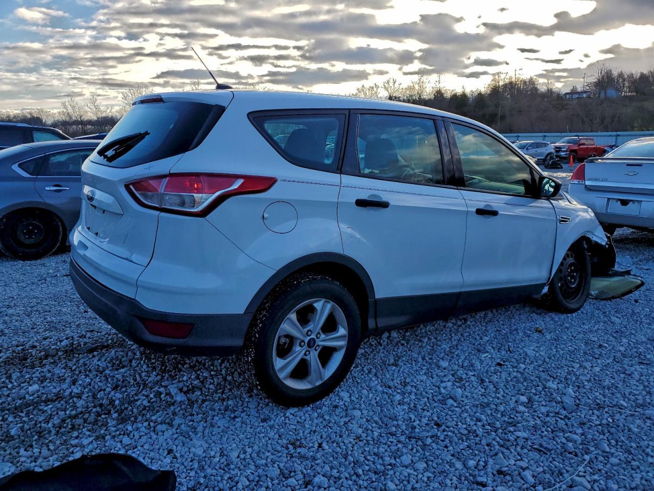 2015 FORD ESCAPE