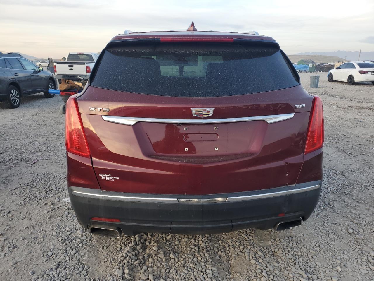 2017 CADILLAC XT5