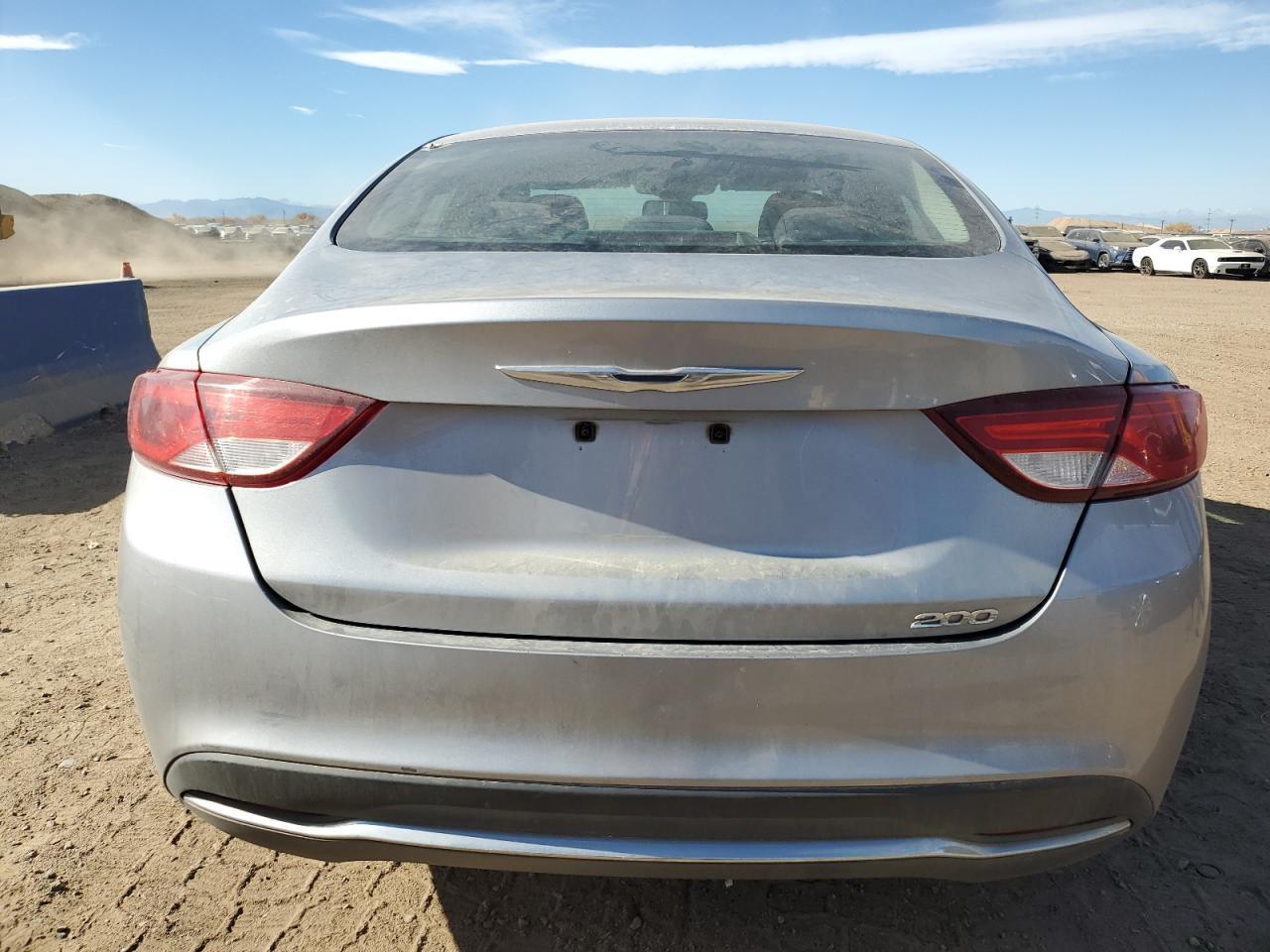 2015 CHRYSLER 200
