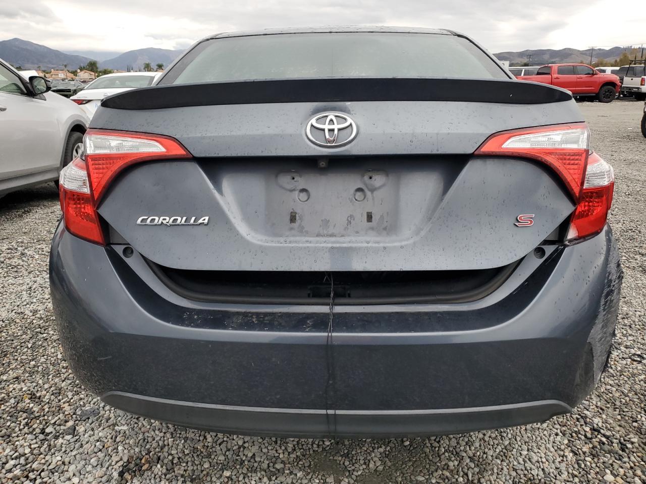 2016 TOYOTA COROLLA