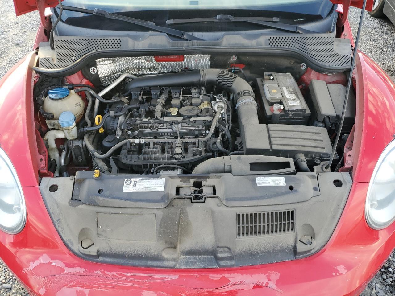 2016 VOLKSWAGEN Beetle