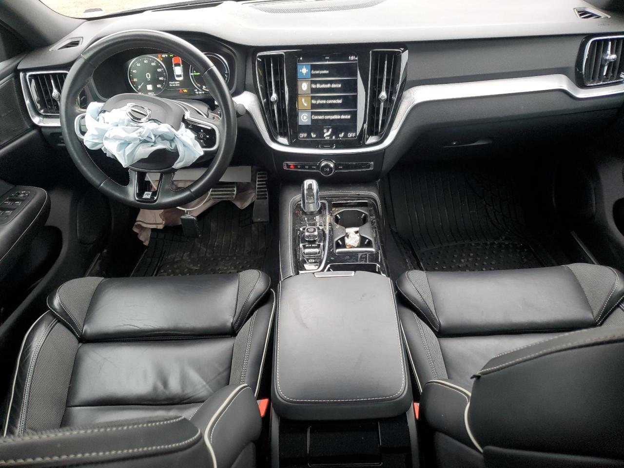 2019 VOLVO S60