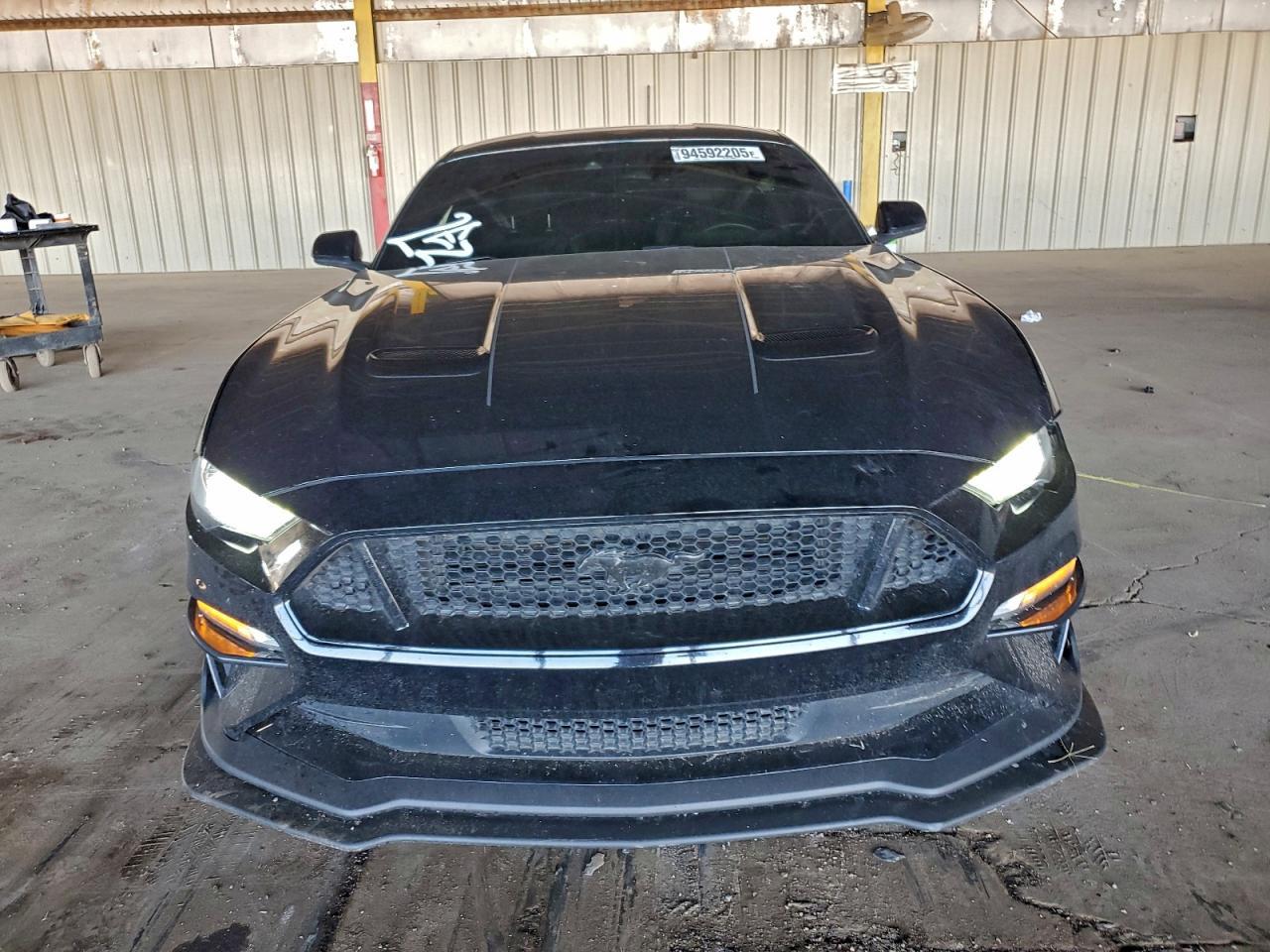 2022 FORD MUSTANG