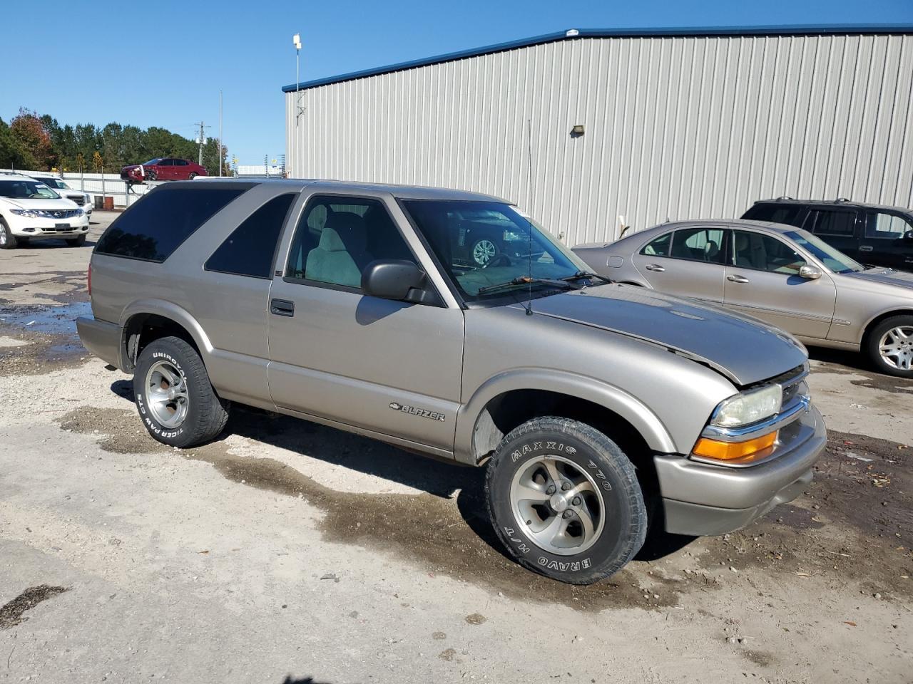 2002 CHEVROLET BLAZER