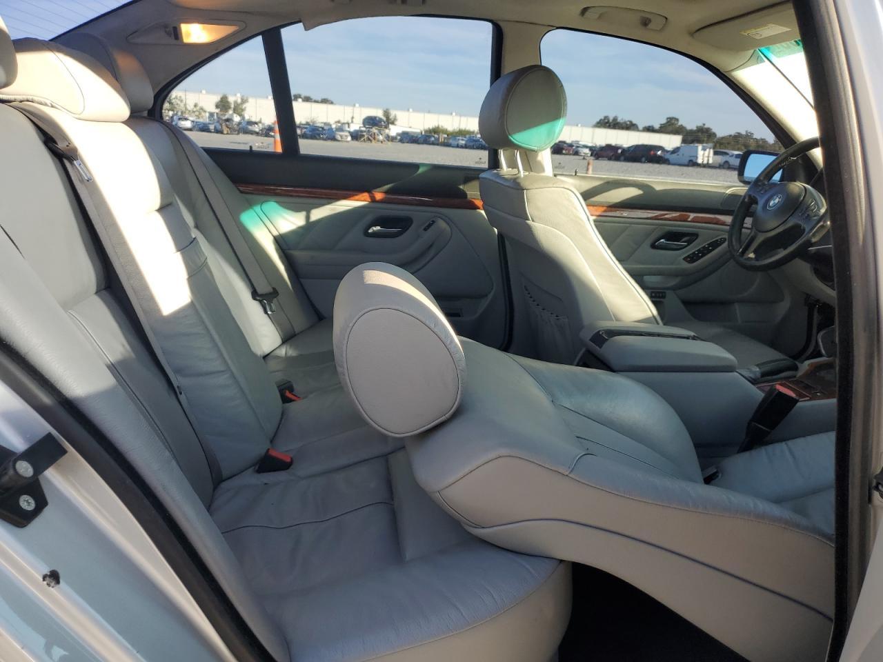 2001 BMW 5 series