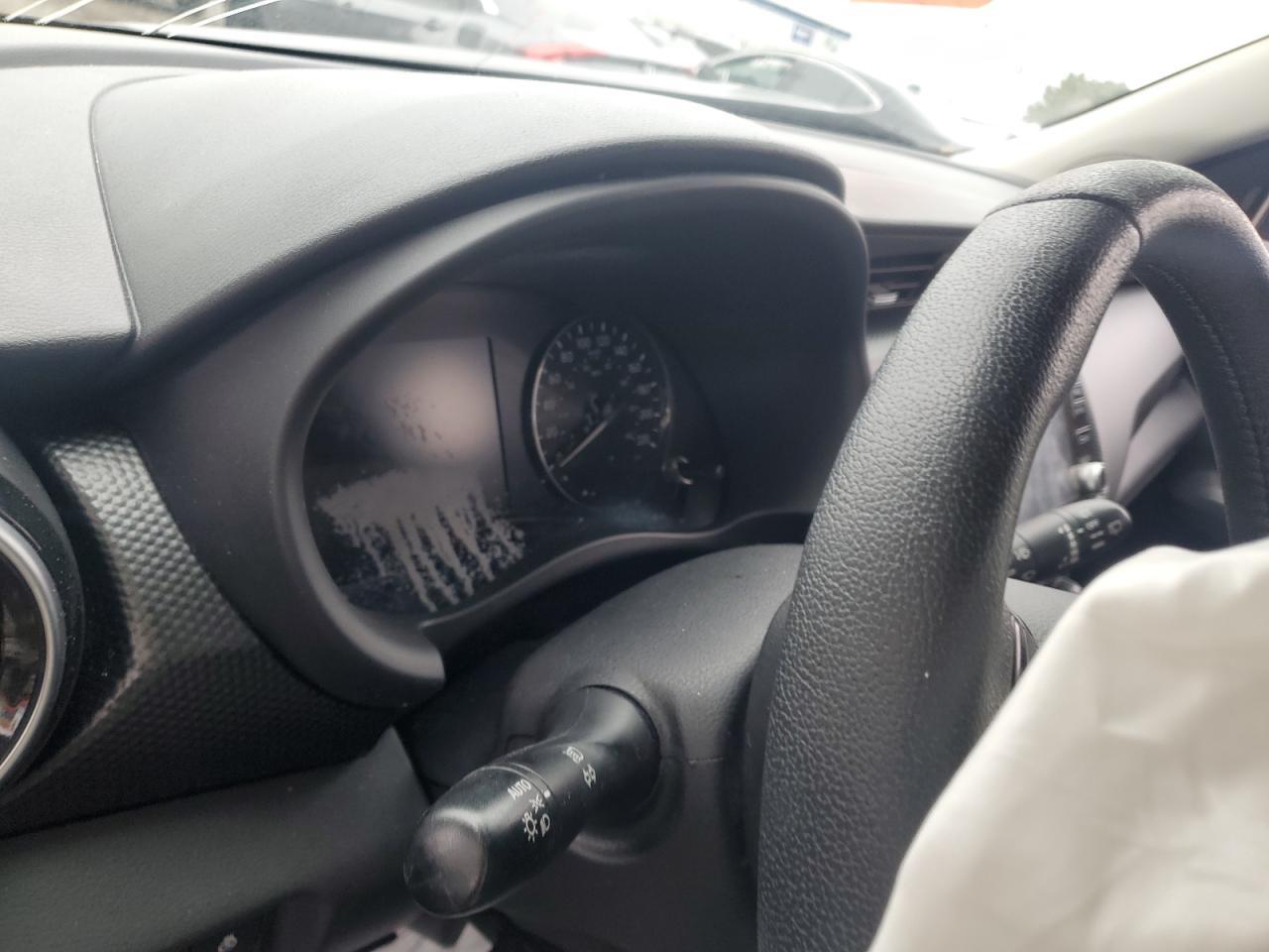 2022 NISSAN KICKS