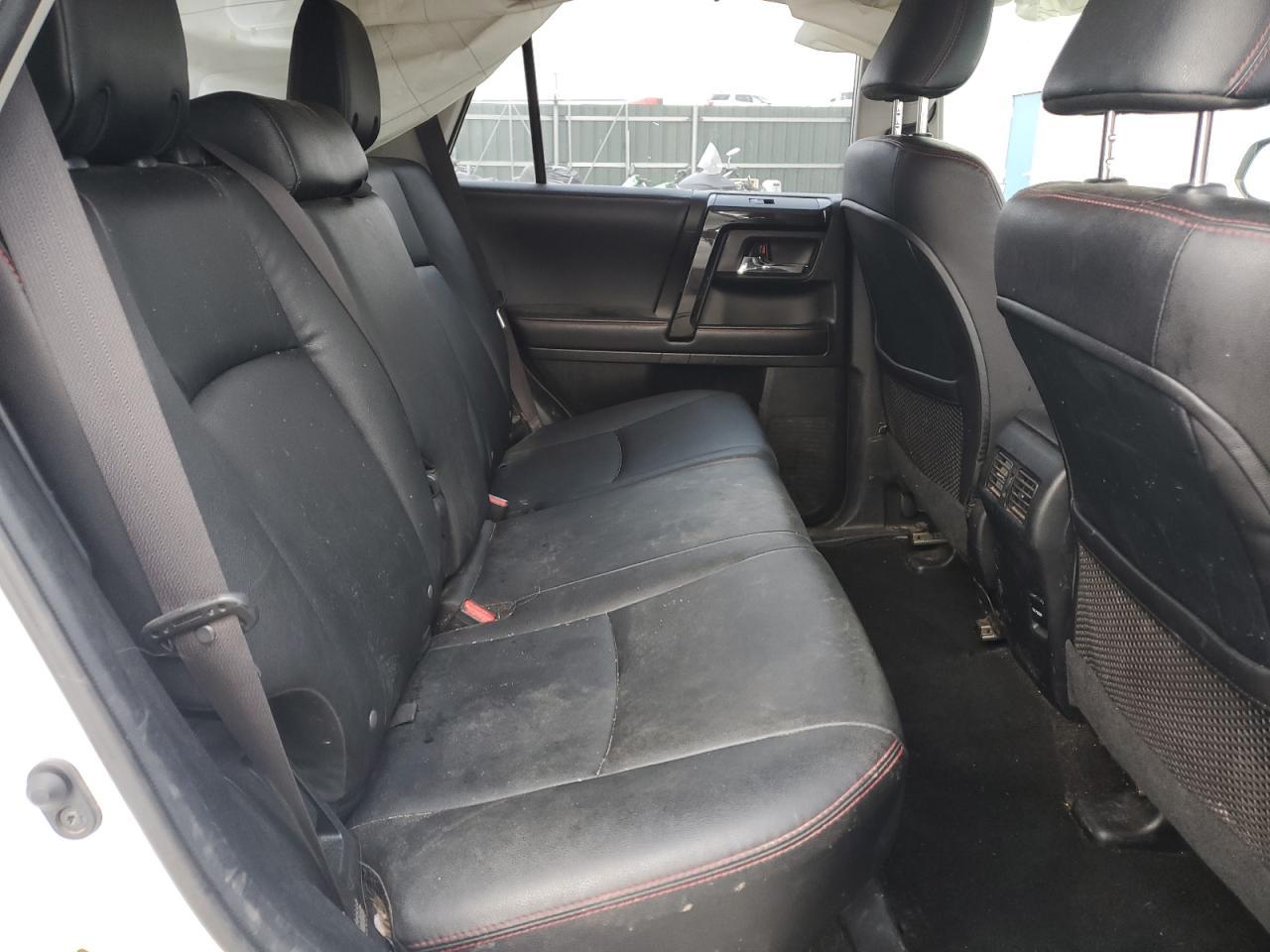 2018 TOYOTA 4Runner