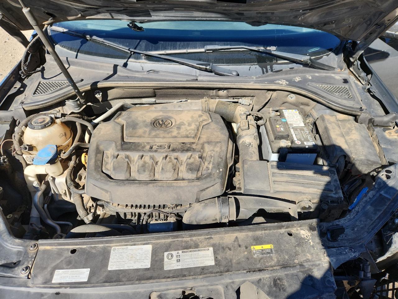 2018 VOLKSWAGEN Passat