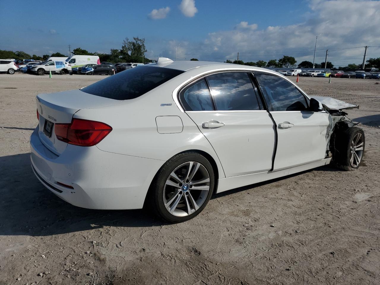 2017 BMW 3 SERIES