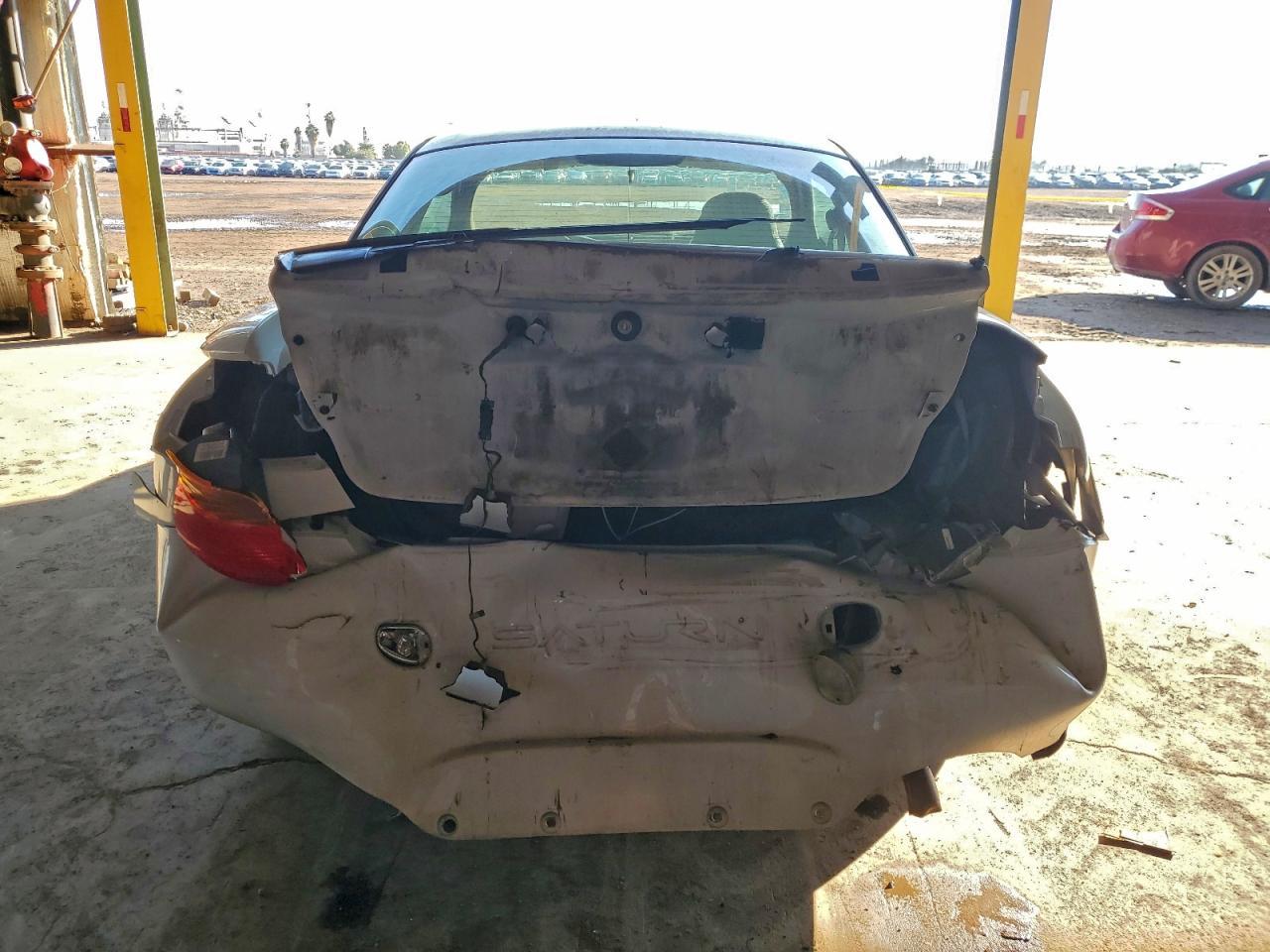 2002 SATURN Sc1