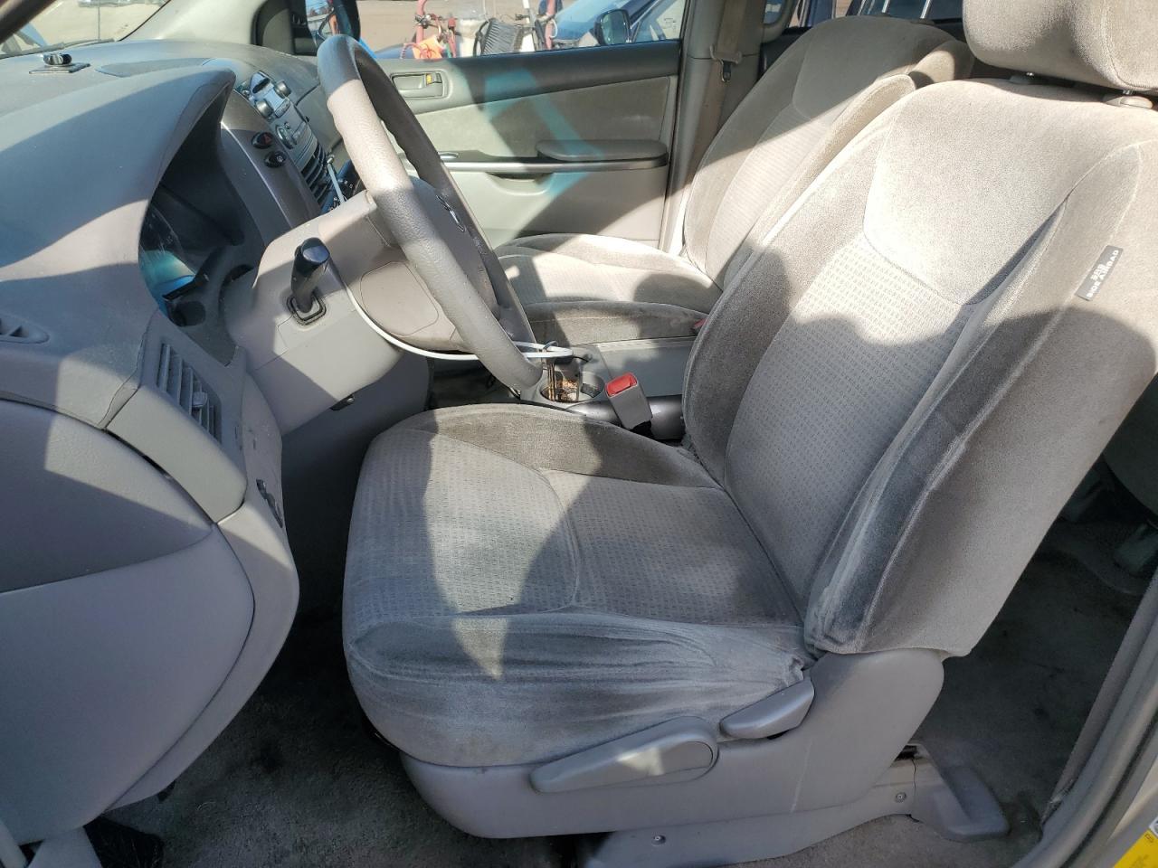 2007 TOYOTA SIENNA