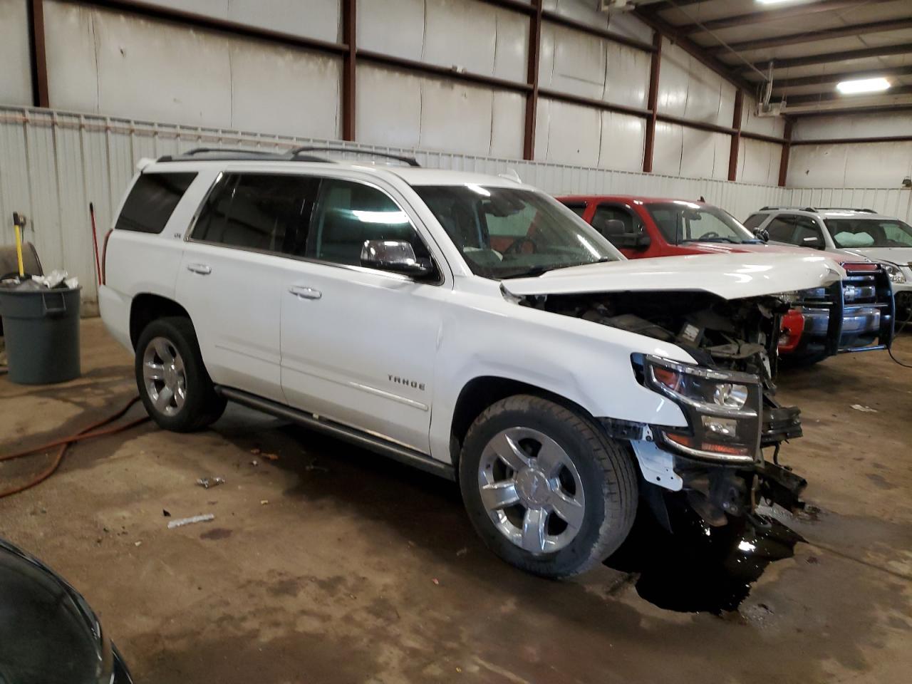 2016 CHEVROLET Tahoe