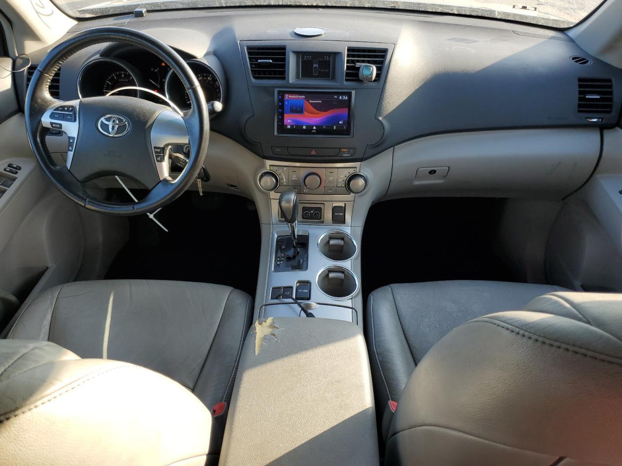 2012 TOYOTA HIGHLANDER