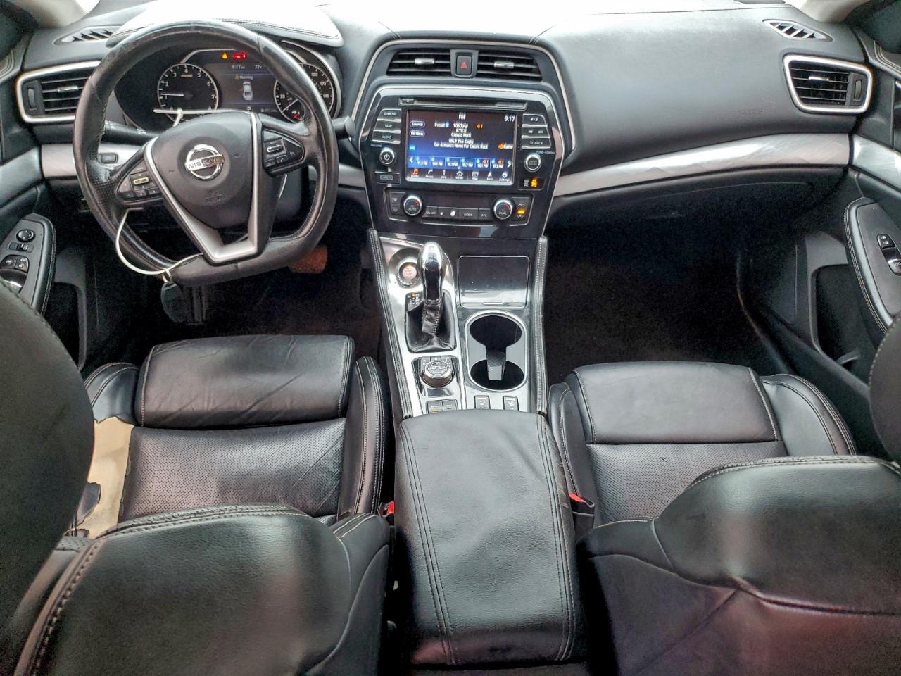 2016 NISSAN Maxima