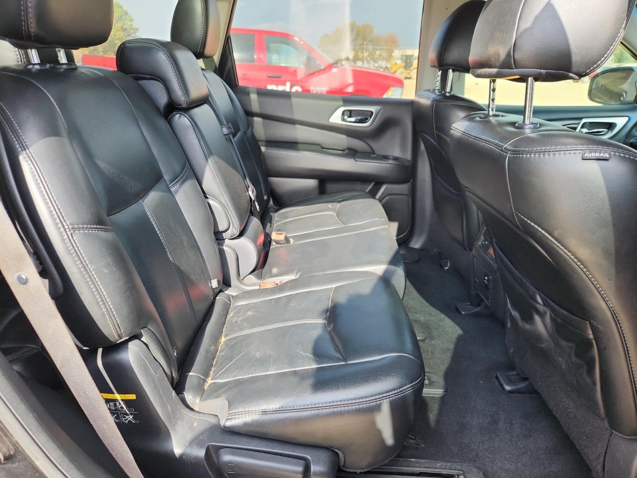 2015 NISSAN PATHFINDER
