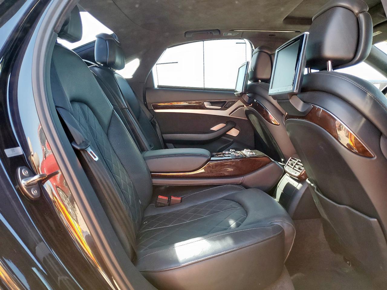 2011 AUDI A8 QUATTRO