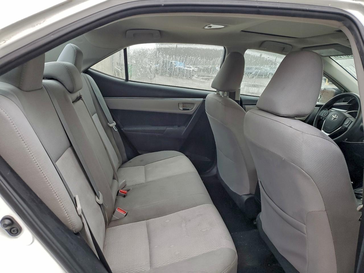 2015 TOYOTA COROLLA