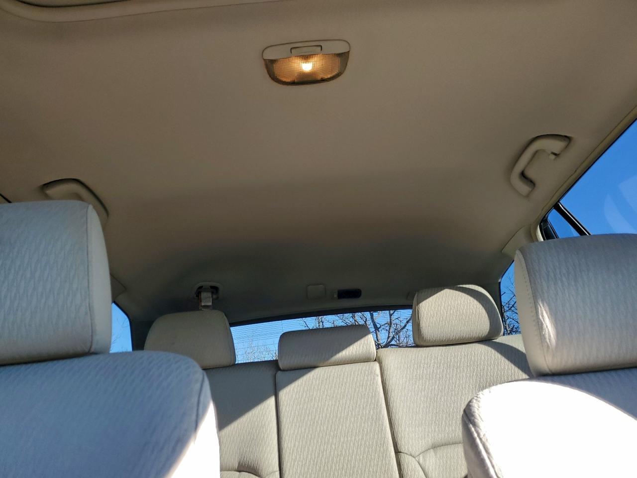 2010 SUBARU Outback