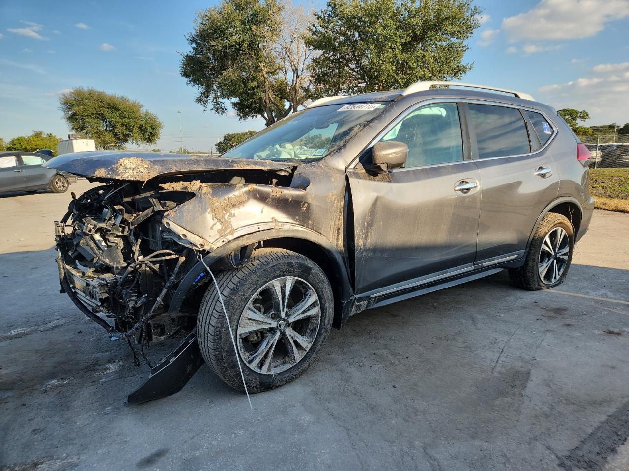 2017 NISSAN ROGUE
