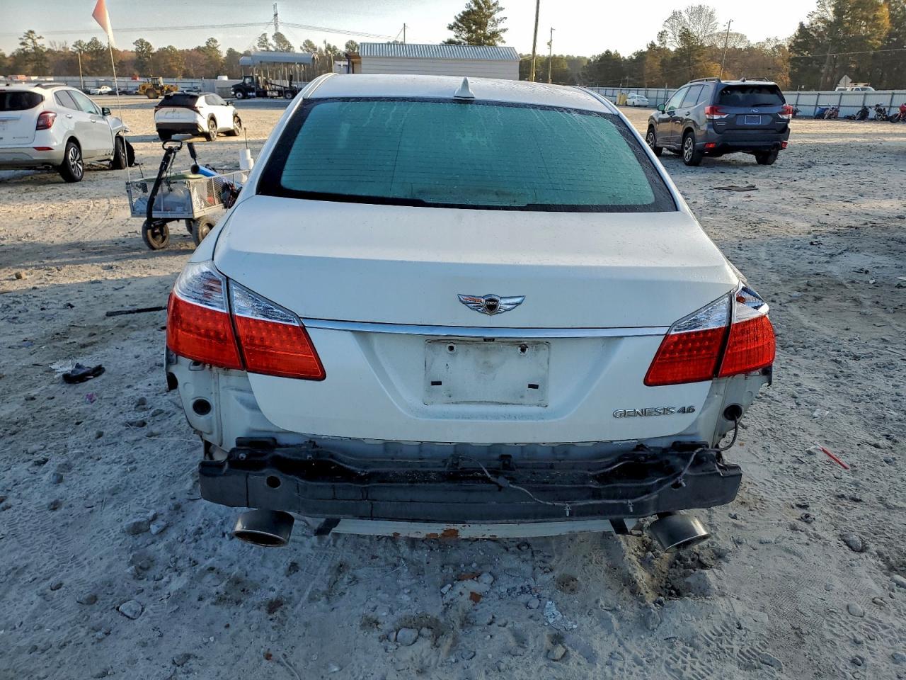 2010 HYUNDAI GENESIS